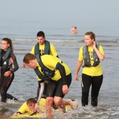 Reddingsbrigade doet exames Lifeguard